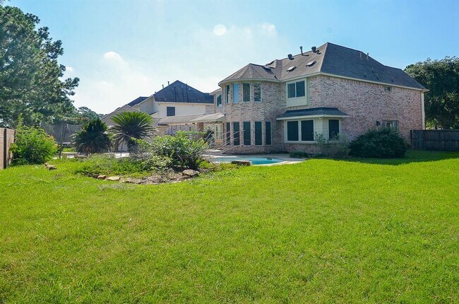 Building Photo - 1407 Kennoway Park Dr
