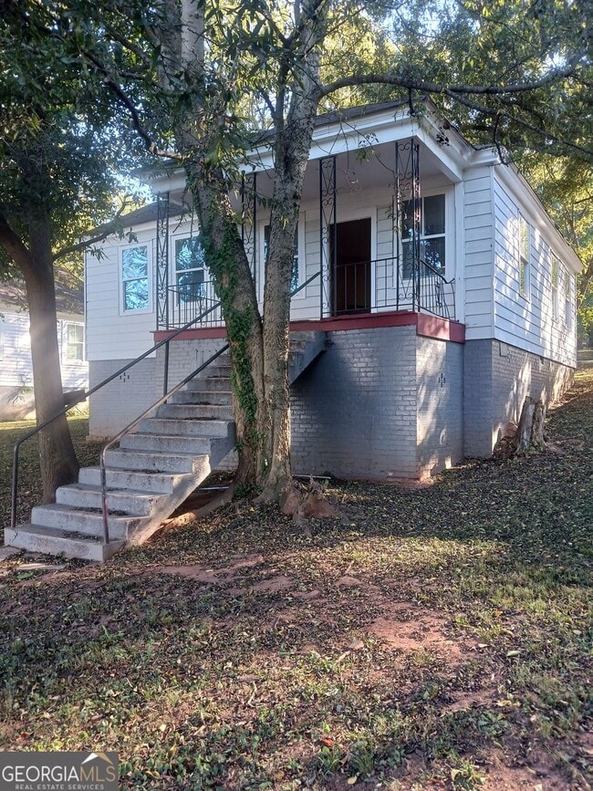 Building Photo - 16 Wingfoot Trail