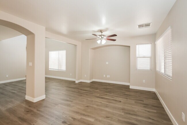 Building Photo - 9304 Freedom Heights Ave