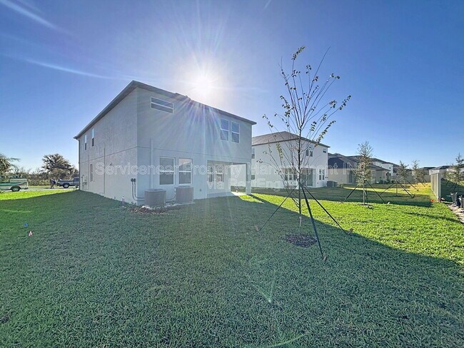 Building Photo - 11807 71st Ave E