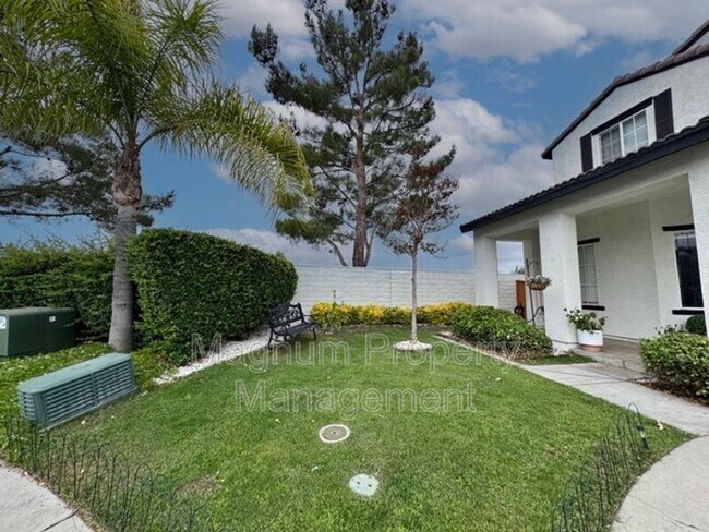 Building Photo - 32358 Gardenvail Dr