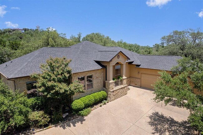 Building Photo - 17109 Northlake Hills Dr