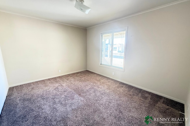 Building Photo - Charming 2-Bedroom Home with Private Backyard in South San Francisco