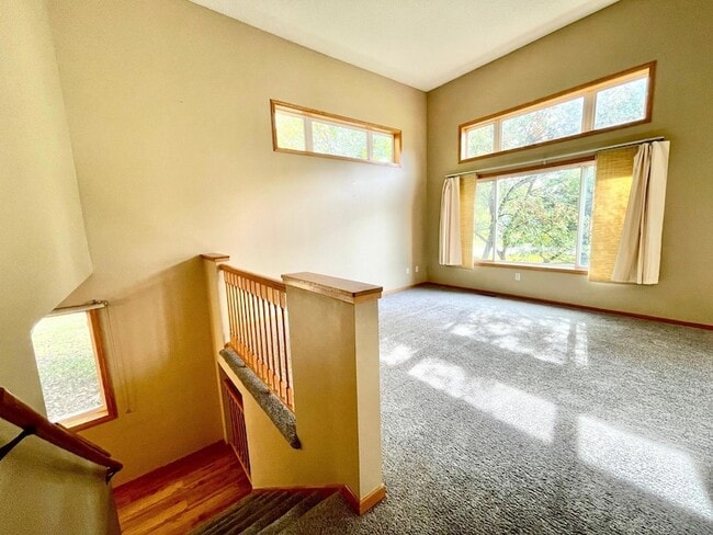 Building Photo - 7414 Bolton Way