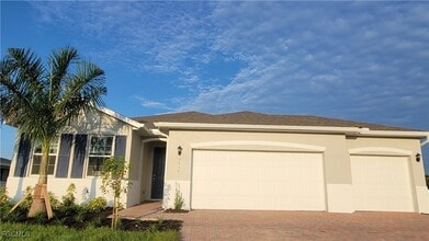 Building Photo - 3930 SW 16th Pl