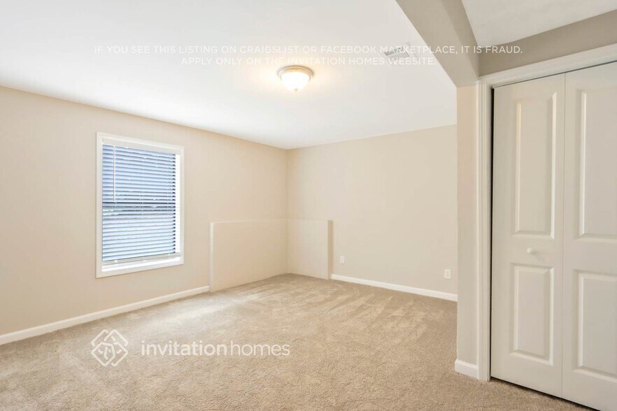 Building Photo - 5027 Vonn Pl