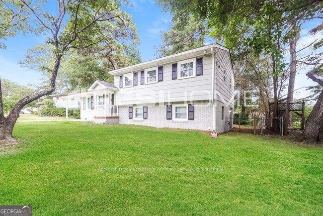 Primary Photo - 251 Roy Huie Rd