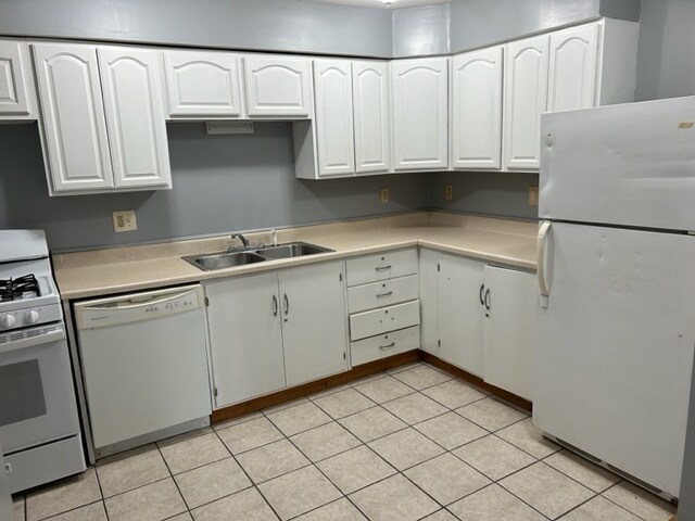 Building Photo - Orchard Apartments