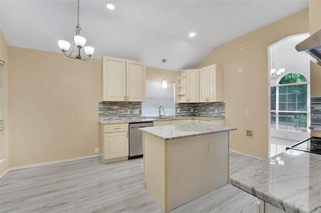 Building Photo - 4221 Creekstone Dr