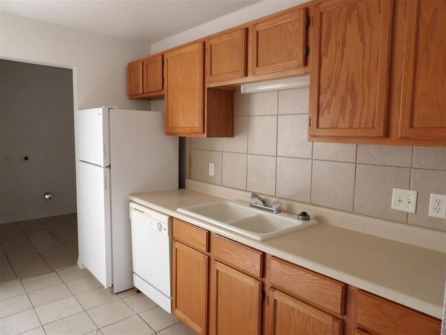 Building Photo - 2818 Mobley
