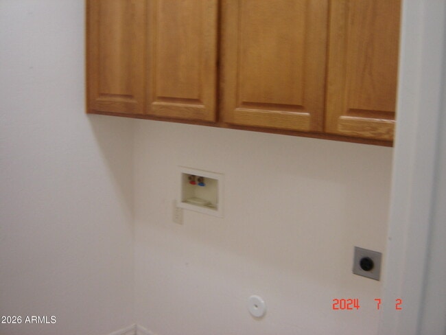 Building Photo - 27180 Bennett Way