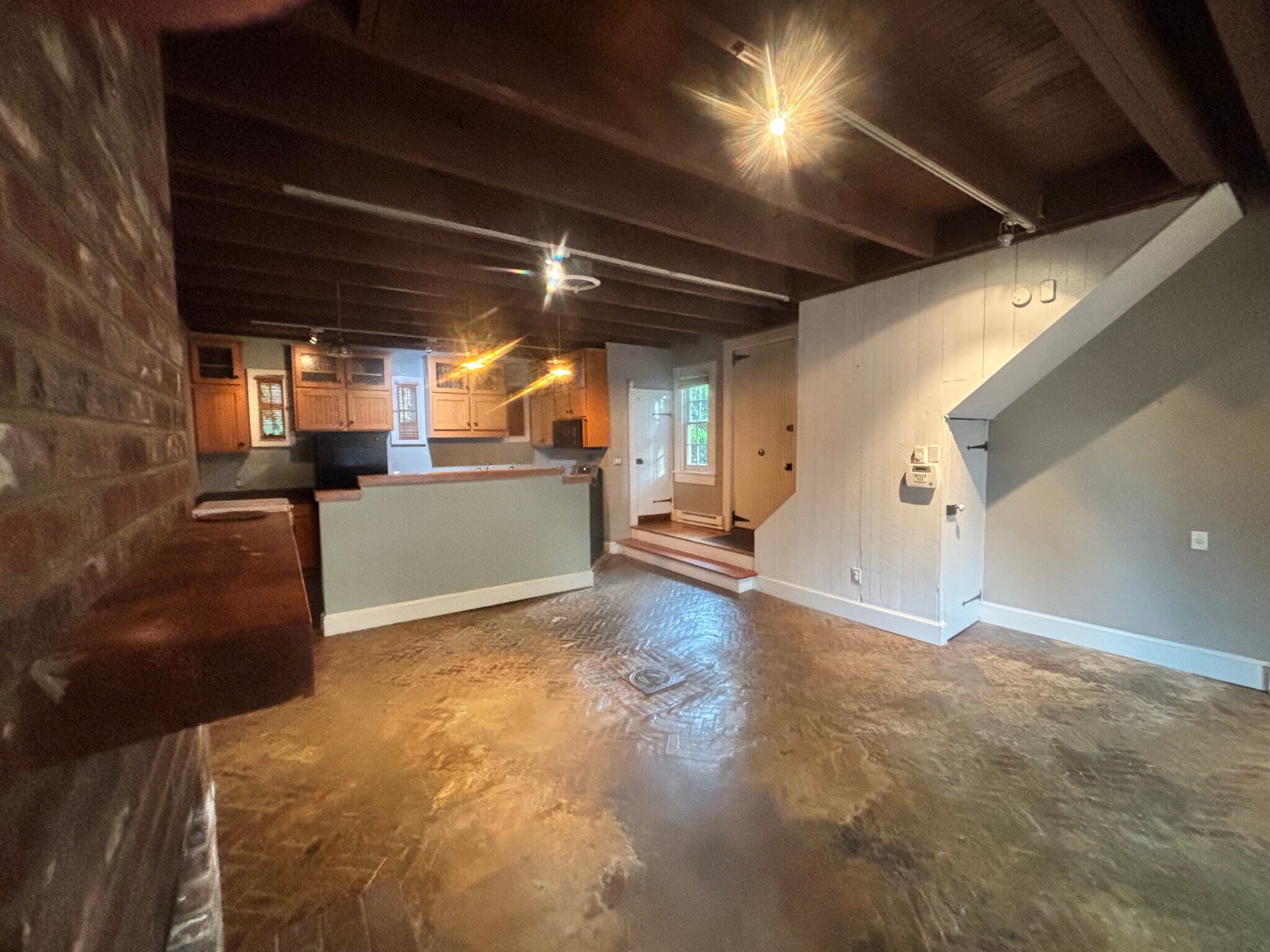 Building Photo - 215 N 22nd St