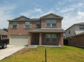 Building Photo - 246 Blue Juniper