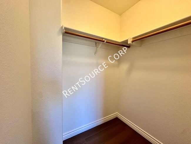 Building Photo - 28132 Castillo Ln