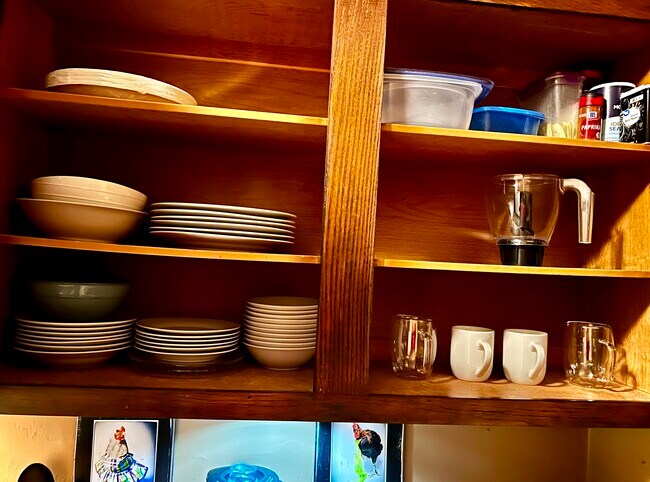 Building Photo - 430 Lindbergh Dr NE