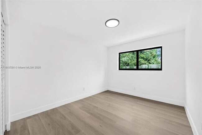 Building Photo - 37 NW 59th St