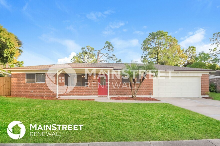 Primary Photo - 115 Westwood Dr