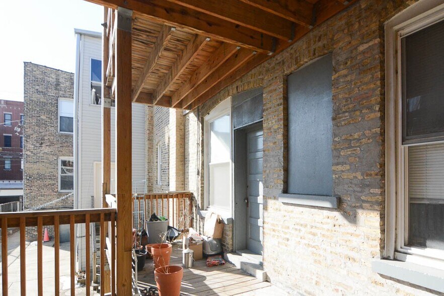 Building Photo - 819 N Campbell Ave