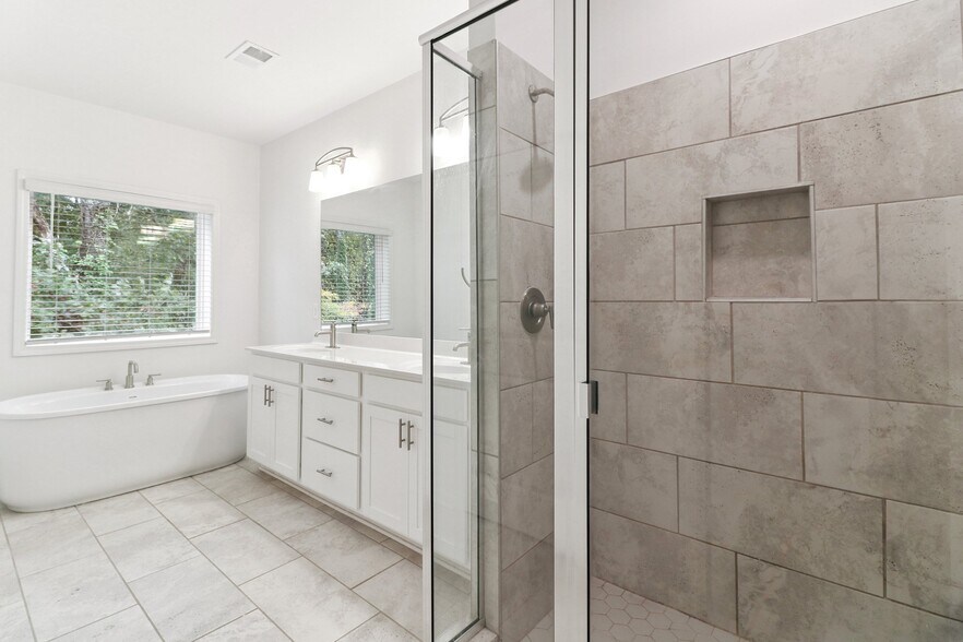 Building Photo - 3547 Settlement Rd