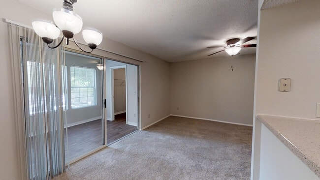 Living Room - Safire at Matthews