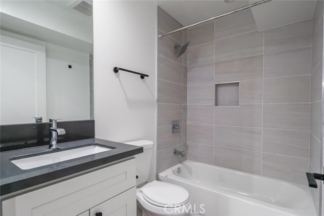 Building Photo - 4649 Pickford St