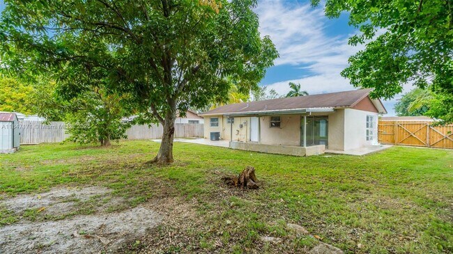 Building Photo - 14510 SW 296th St