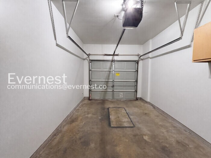 Building Photo - 1625 Oneil St