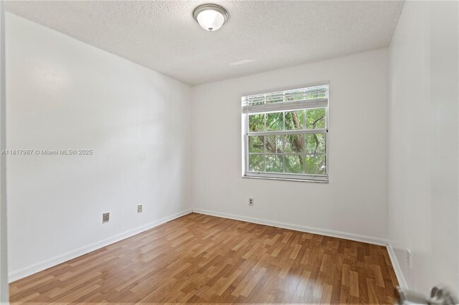 Building Photo - 15076 SW 51st St