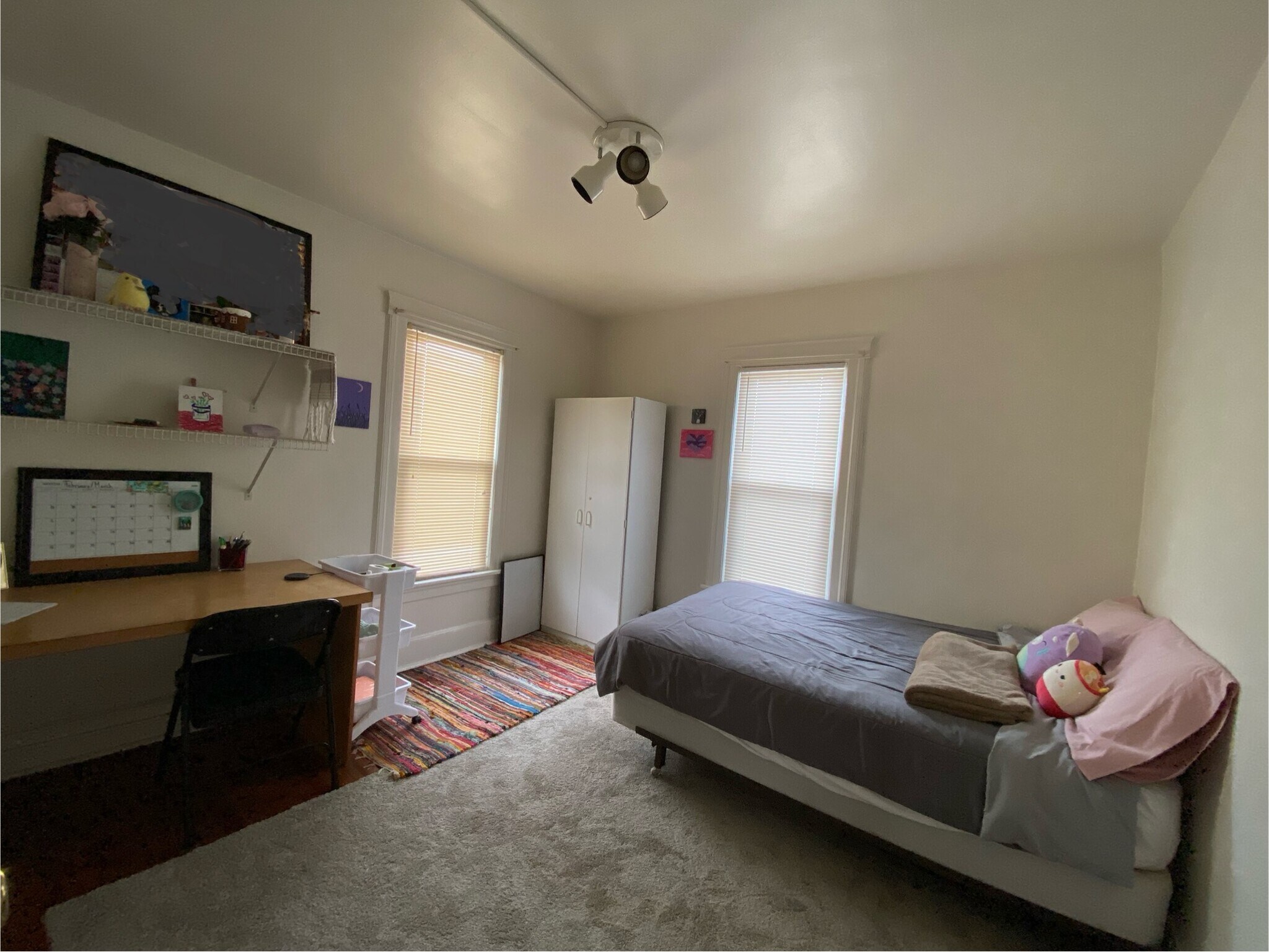 Building Photo - 52 Schiller St
