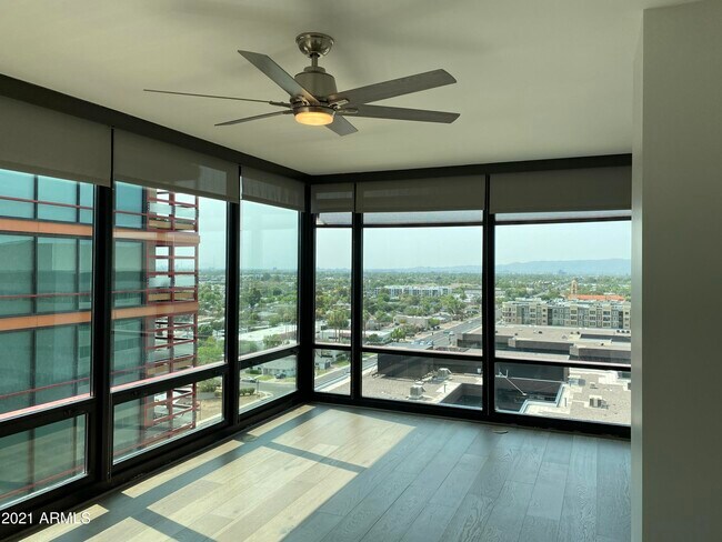 Building Photo - 4808 N 24th St