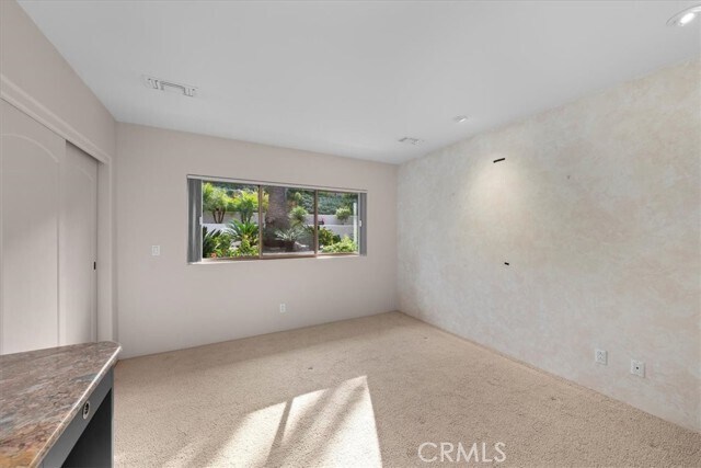Building Photo - 809 Paseo Del Mar