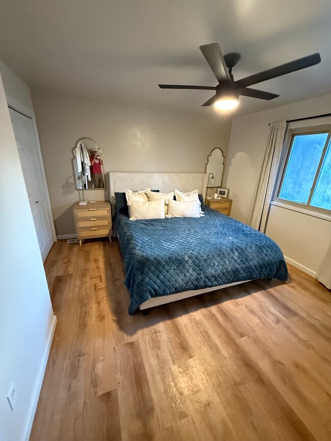 Primary Photo - 7923 S Carr Ct