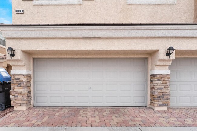 Building Photo - 6604 Lavender Lilly Ln