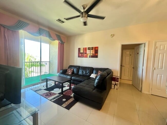 Building Photo - FURNISHED 3 Bedroom, 2 Bathrooms in the so...