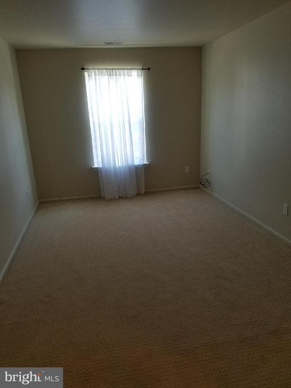 Building Photo - 9377 Scarlet Oak Dr