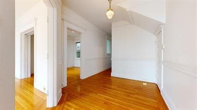 Building Photo - 38 Alma St