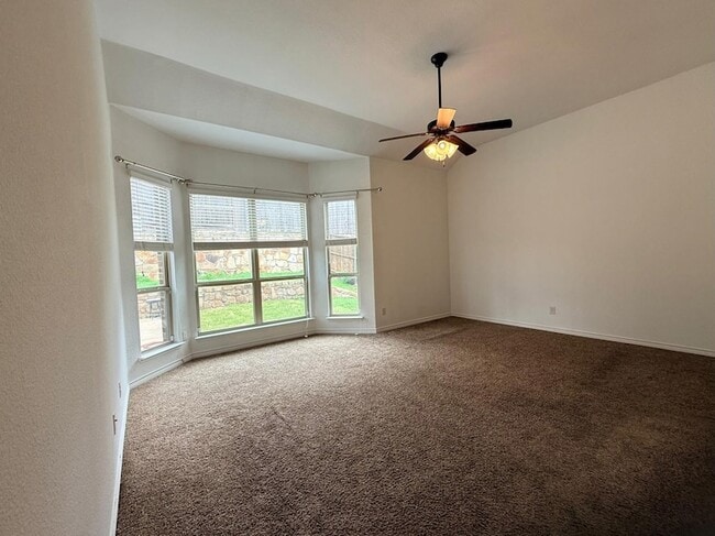 Building Photo - 160 Stevenson Dr