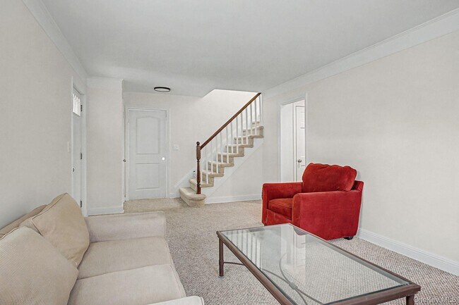 Building Photo - 91 Ireland Pl