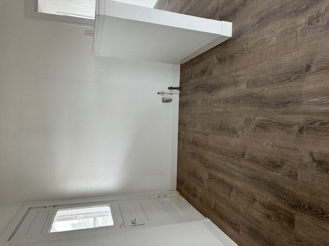 Building Photo - 415 S Cherry St