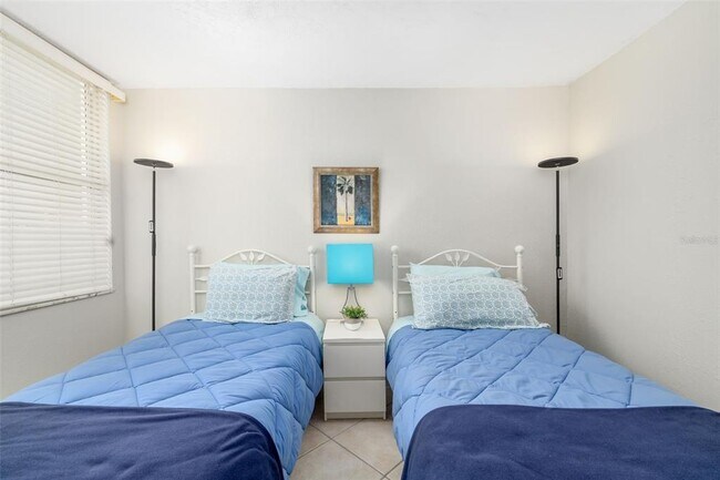 Building Photo - 1770 Benjamin Franklin Dr