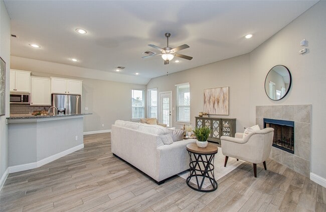 Building Photo - 19029 Villa Ln
