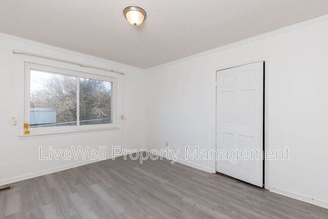 Building Photo - 1213 Lafayette St