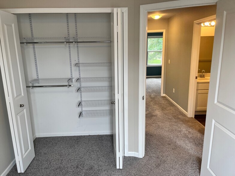 Bedroom 3 - 587 Parkside Way