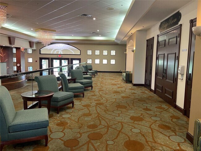 Building Photo - 1831 Sabal Palm Dr