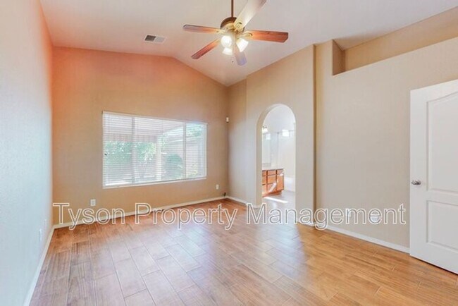 Building Photo - 6309 Calle Amorada Ct NW