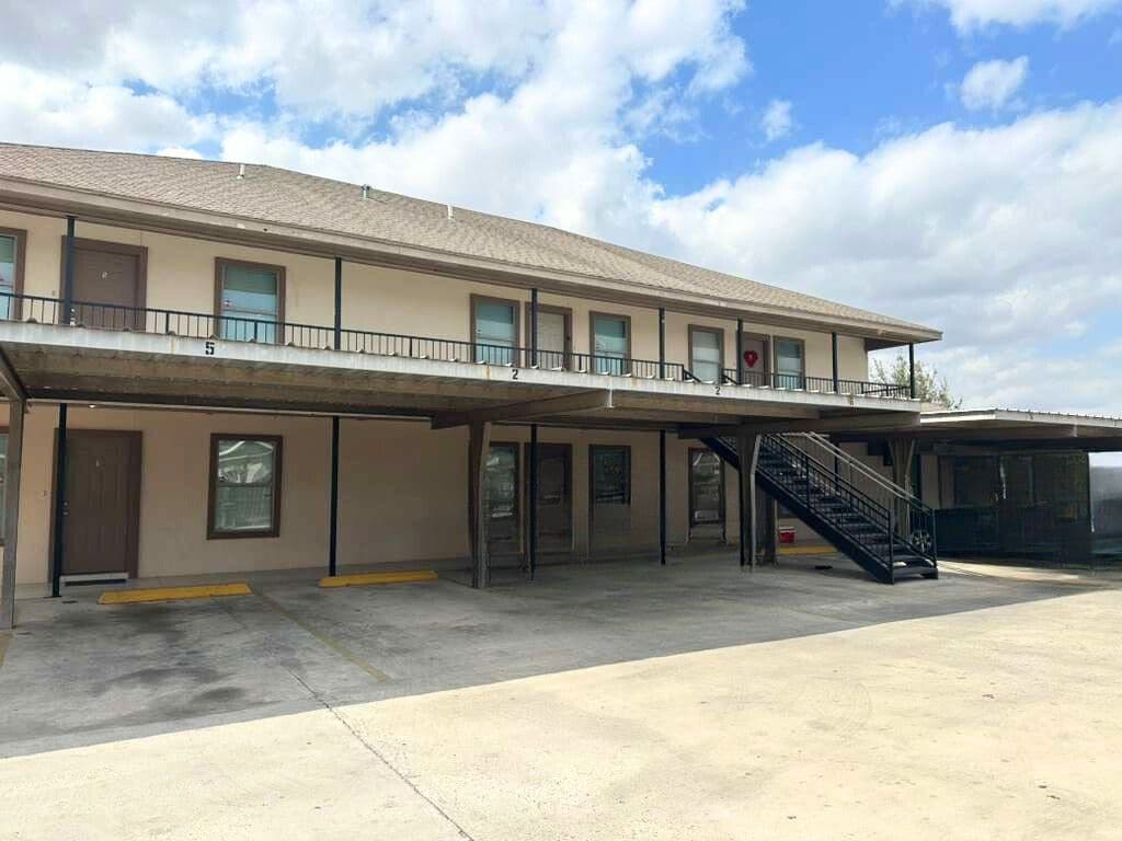 Building Photo - 1421 W Harrison Ave