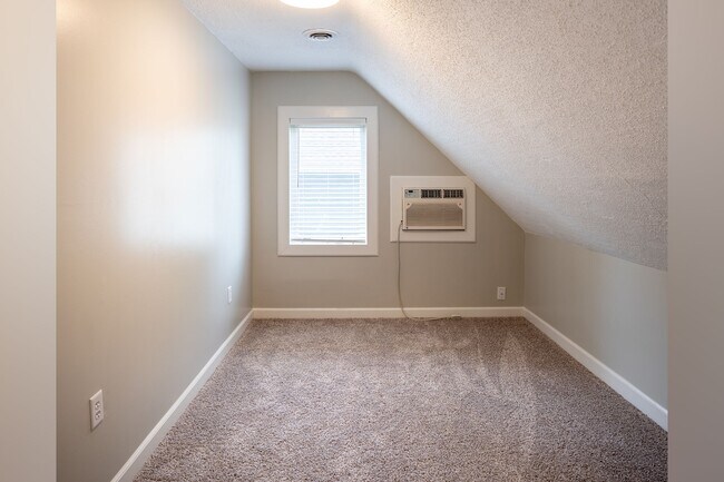 Bonus: home office, play room or den - 222 6th Ave SE