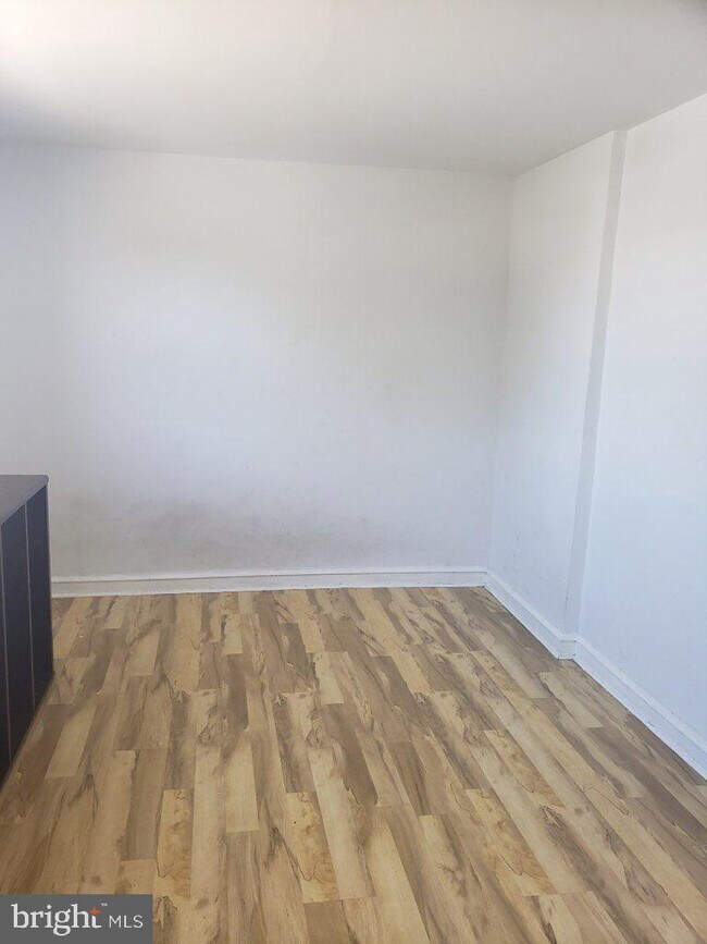 Building Photo - 6718 Frankford Ave