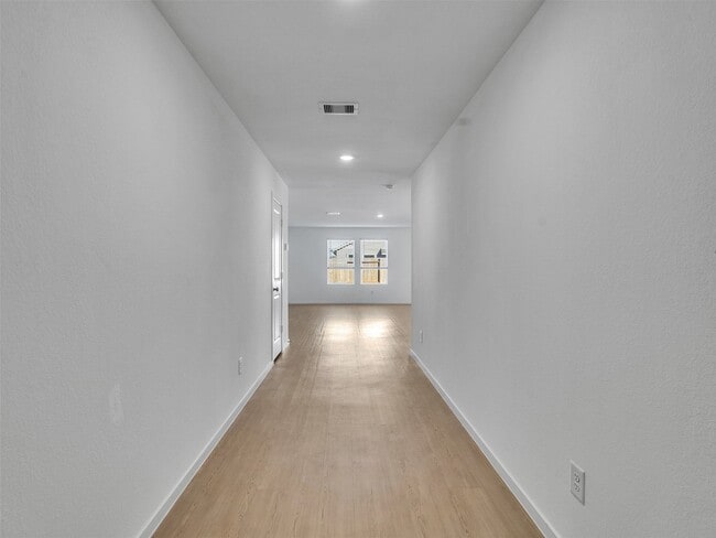 Building Photo - 12406 Lady Slipper Rd