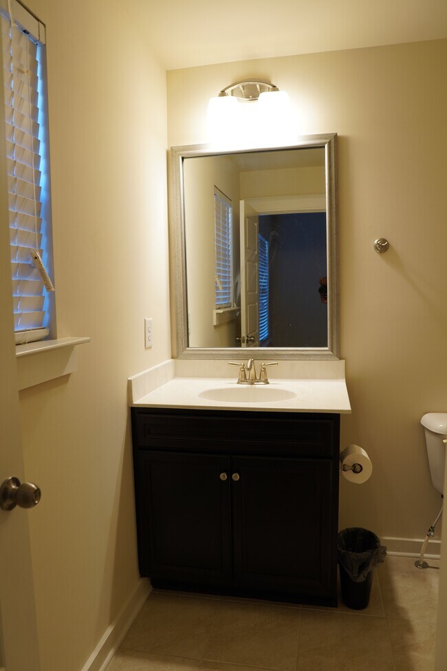 Building Photo - 6425 Swatner Dr